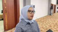 Arnila-M-Ali-Pakai-Jilbab-2026